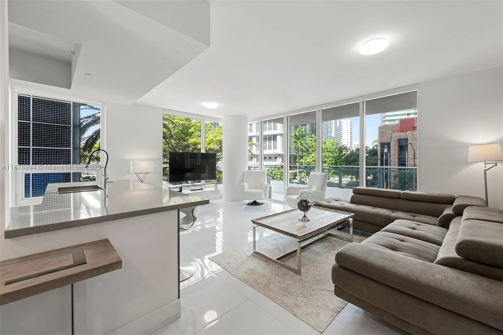1080 Brickell Ave, #209
