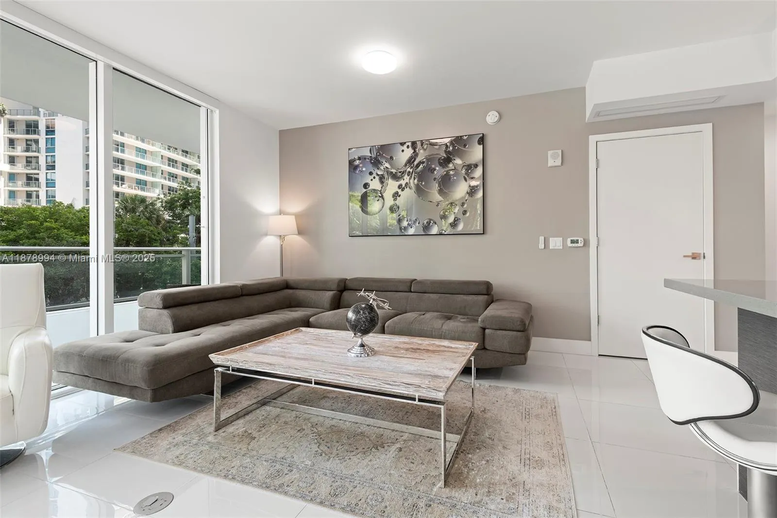 1080 Brickell Ave, #209