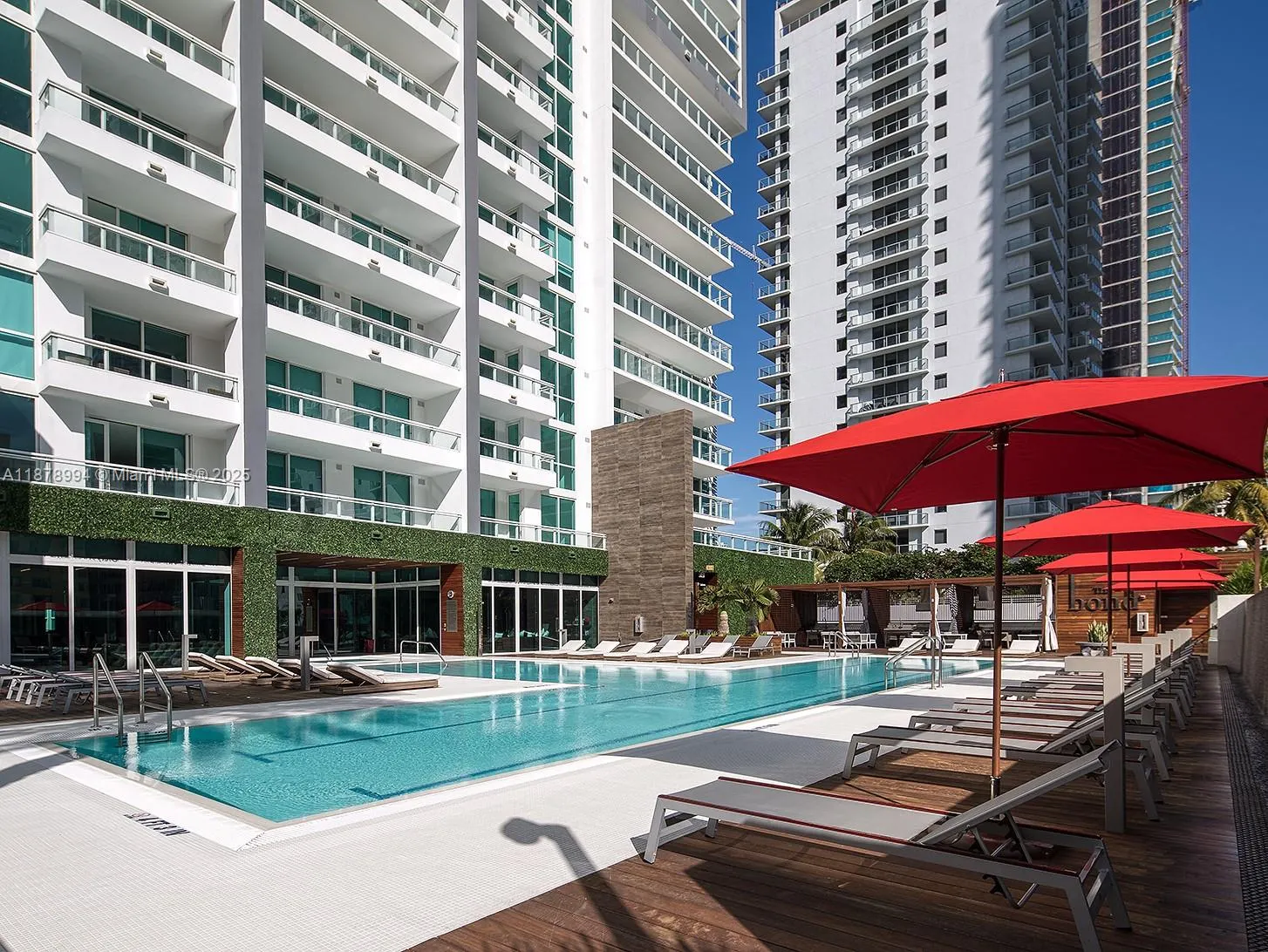 1080 Brickell Ave, #209