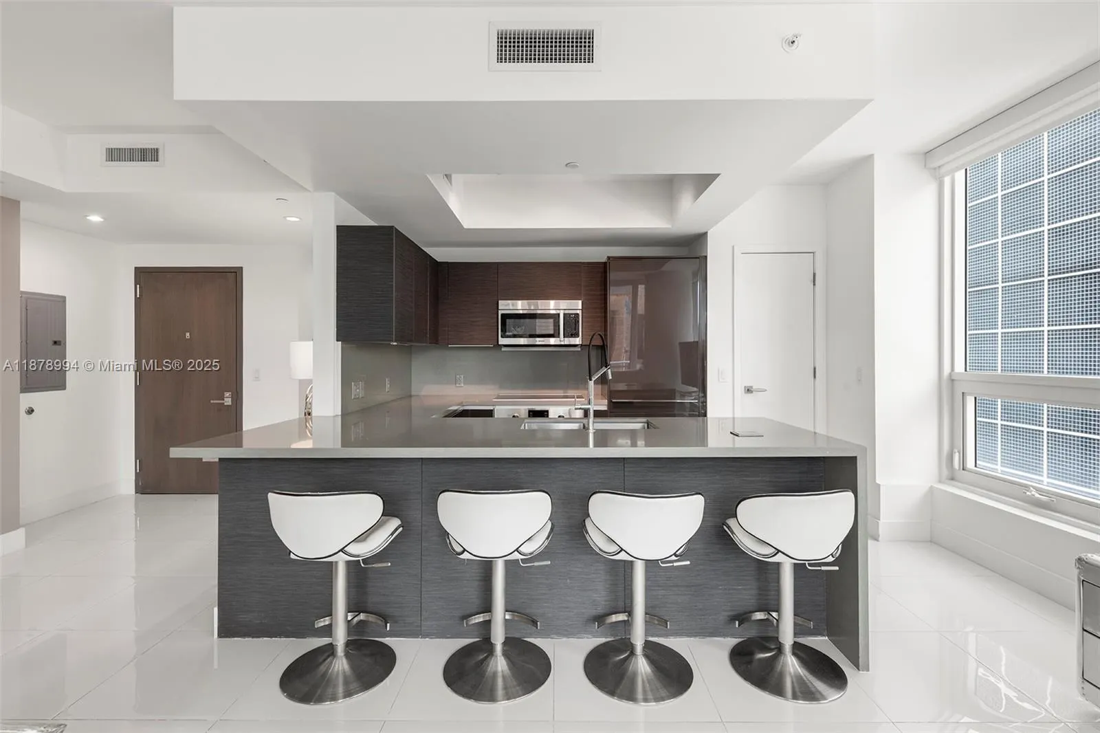 1080 Brickell Ave, #209