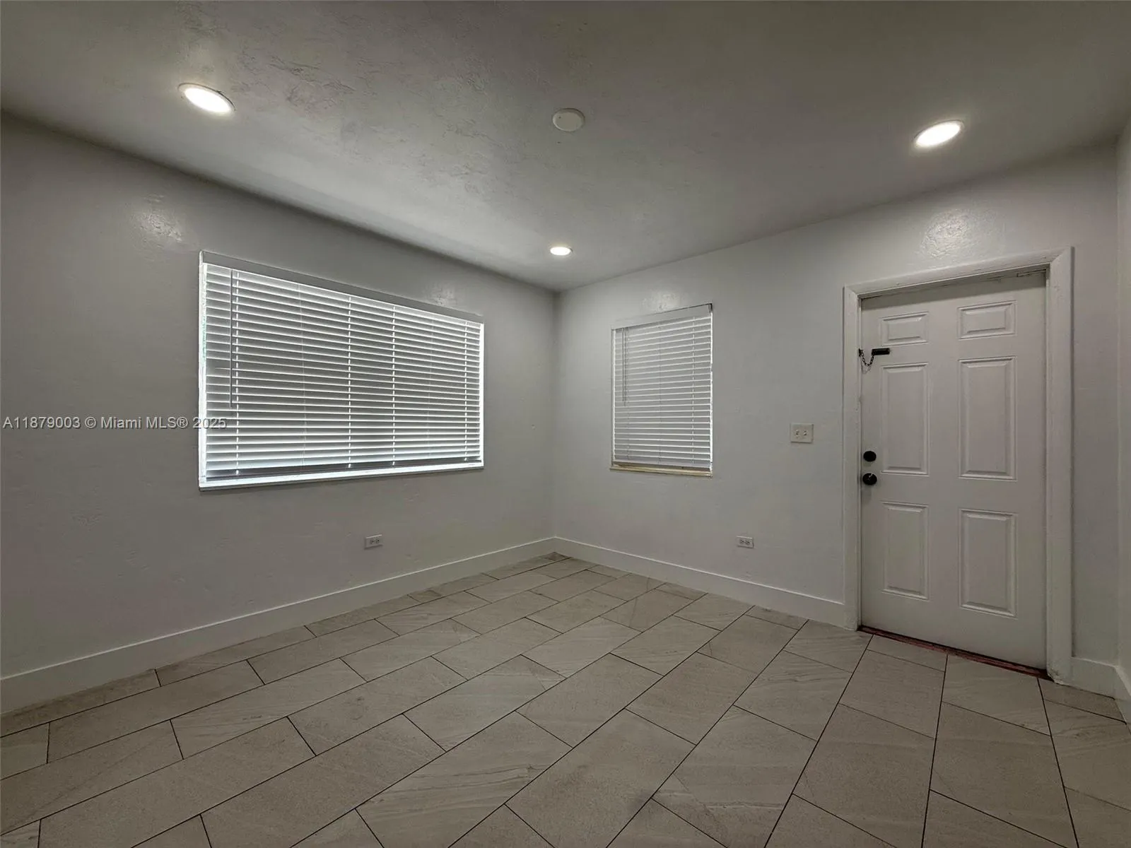 600 NW 116th Ter, #1