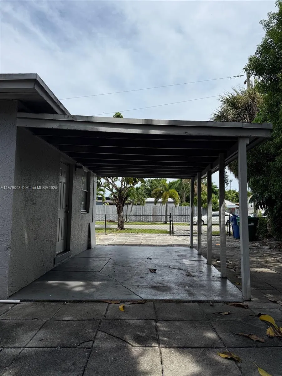 600 NW 116th Ter, #1