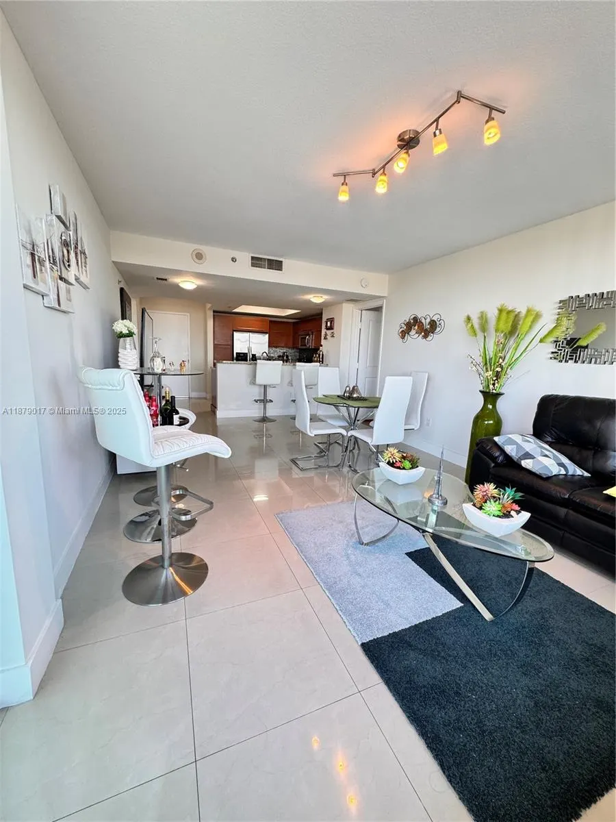 2681 N Flamingo Rd, #1503S