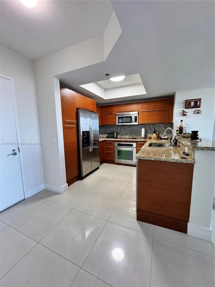 2681 N Flamingo Rd, #1503S
