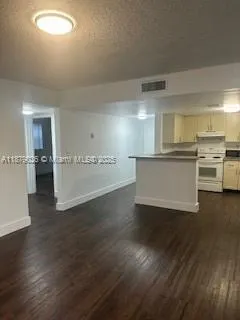 9777 Nob Hill Ct, #9777