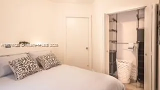 27 NE 60th Ter, #4