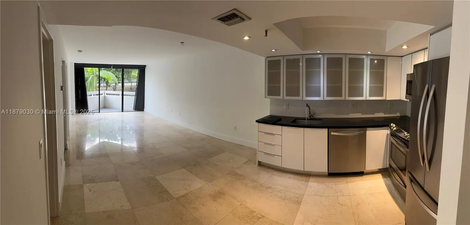 2501 Brickell Ave, #209