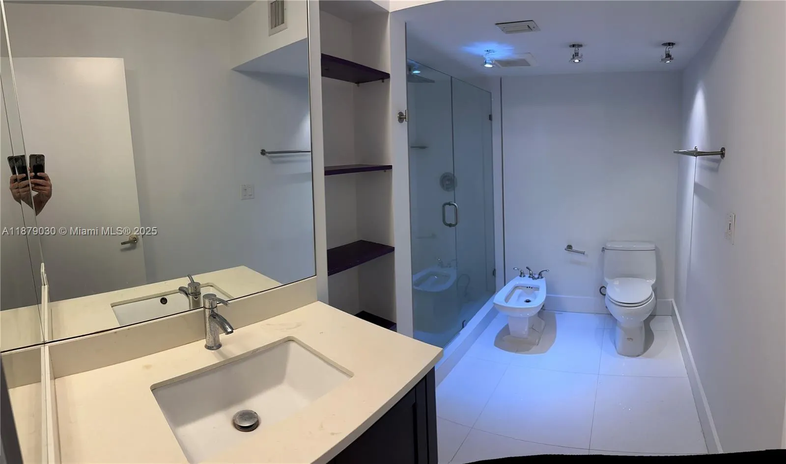 2501 Brickell Ave, #209