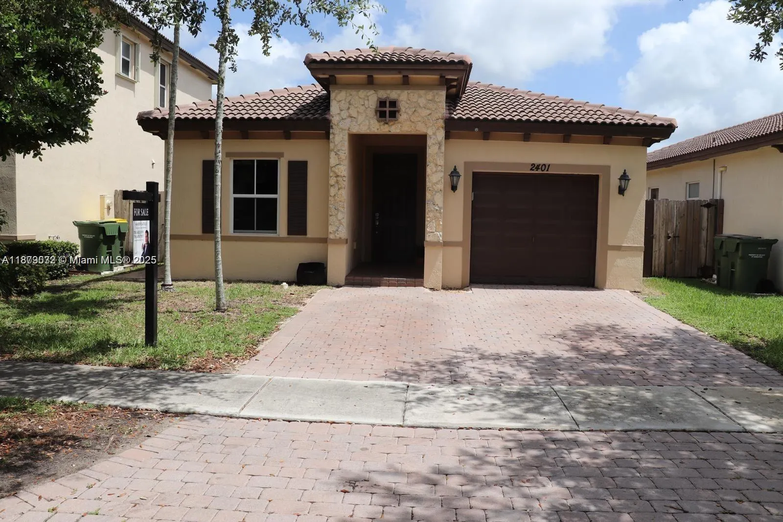 2401 NE 4th St