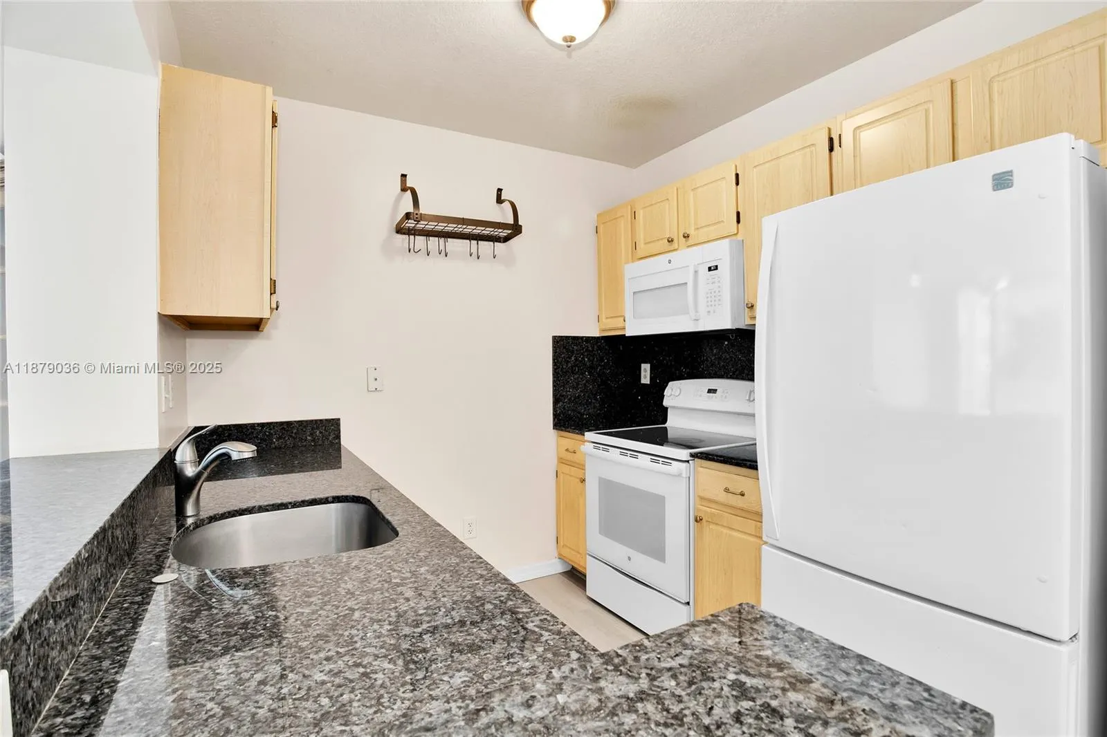 2665 SW 37th Ave, #512