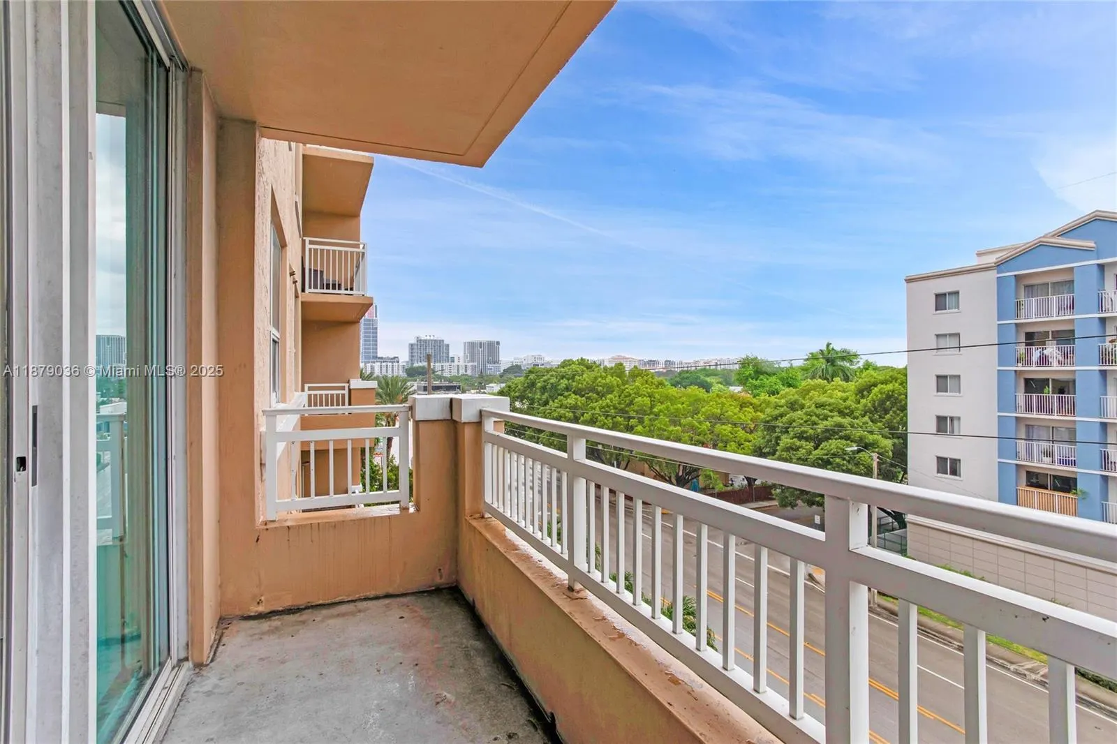 2665 SW 37th Ave, #512