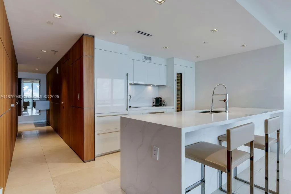 465 Brickell Ave, #4801