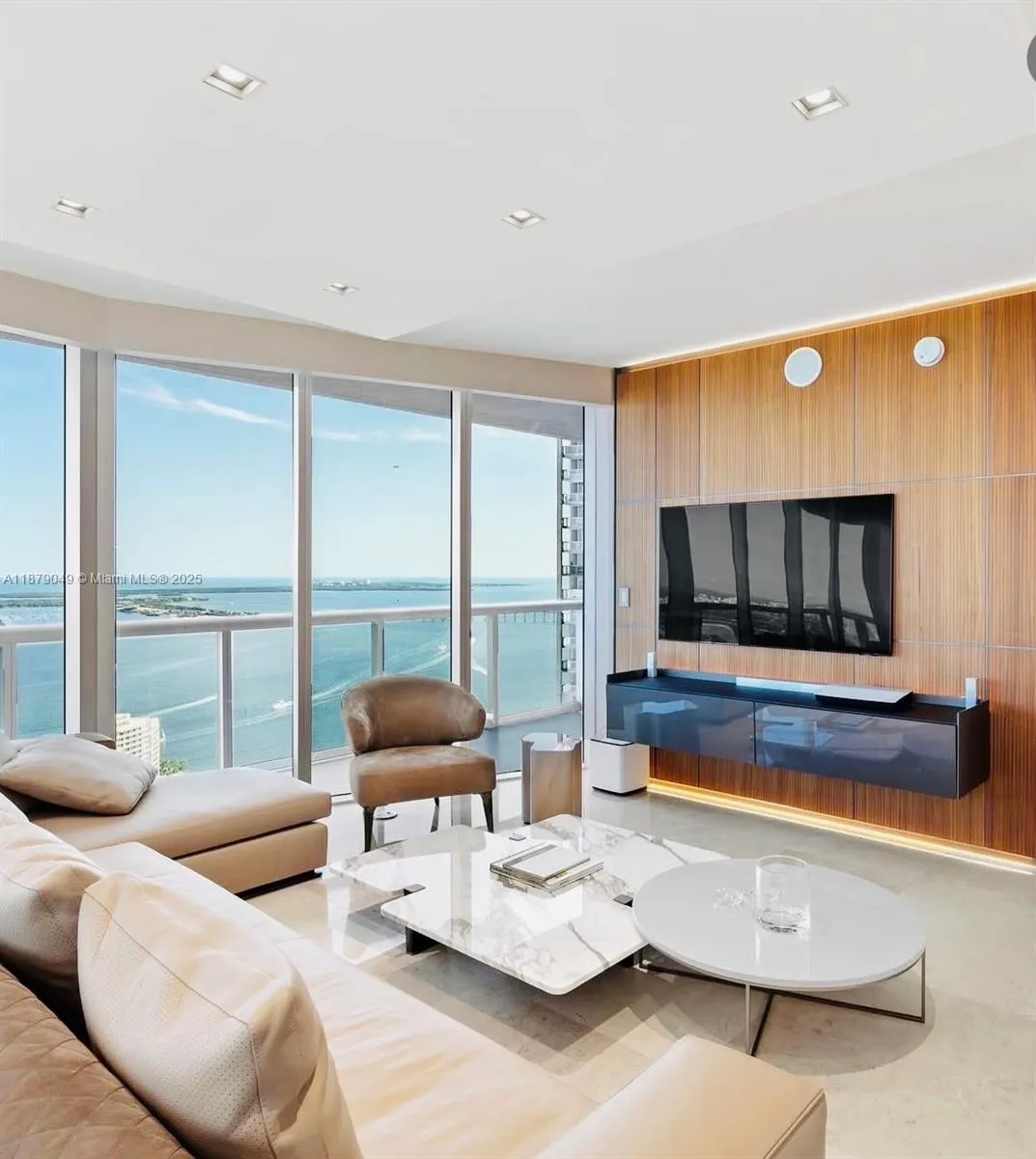 465 Brickell Ave, #4801