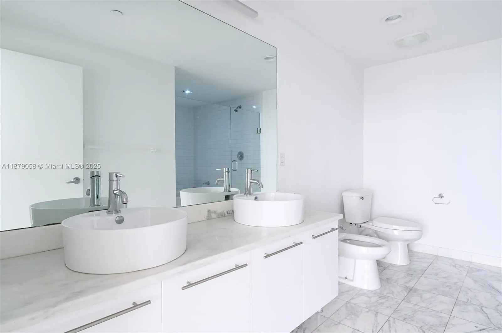 888 Biscayne Blvd, #3406