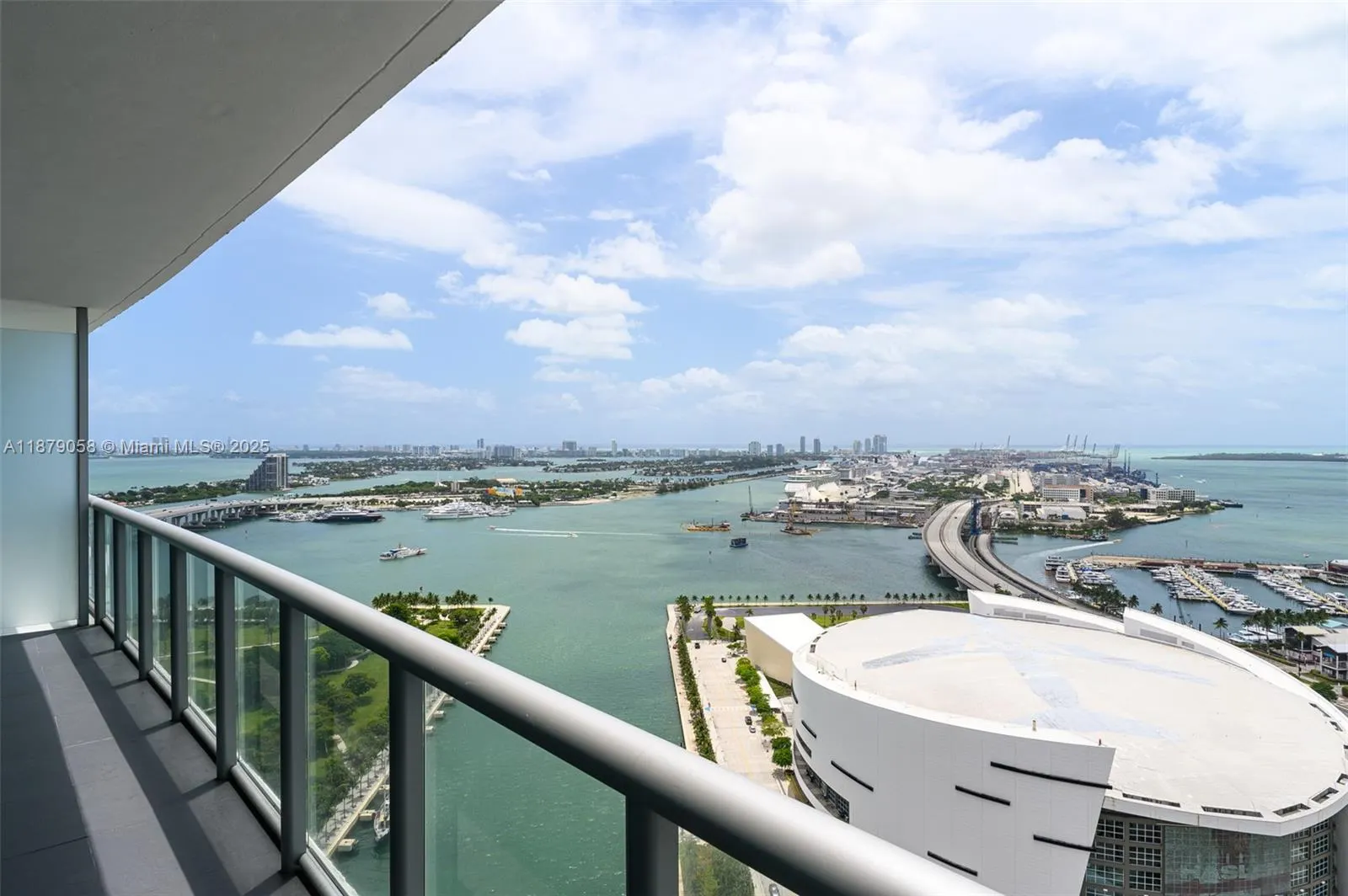 888 Biscayne Blvd, #3406