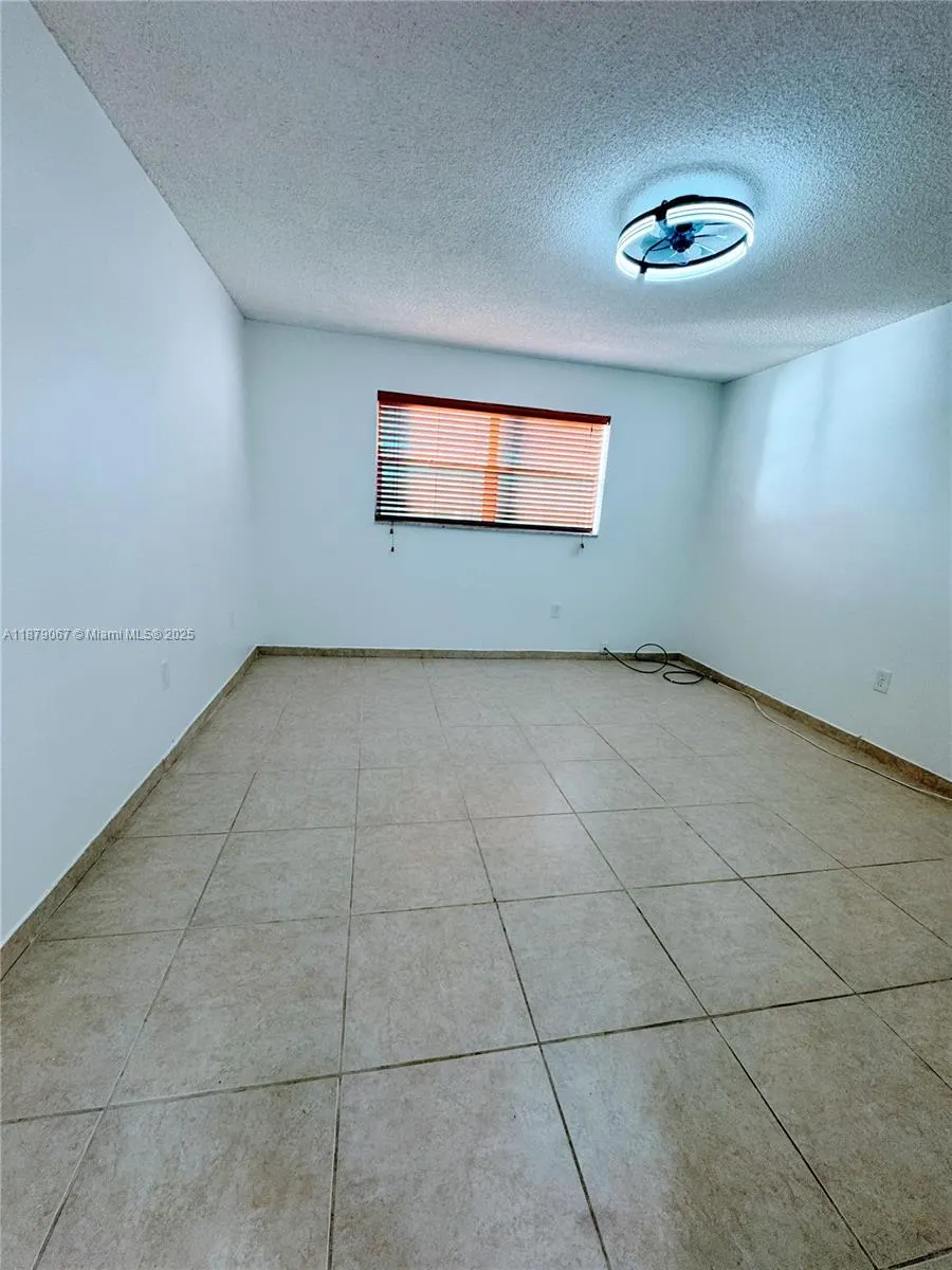 8110 Sunrise Lakes Blvd, #303