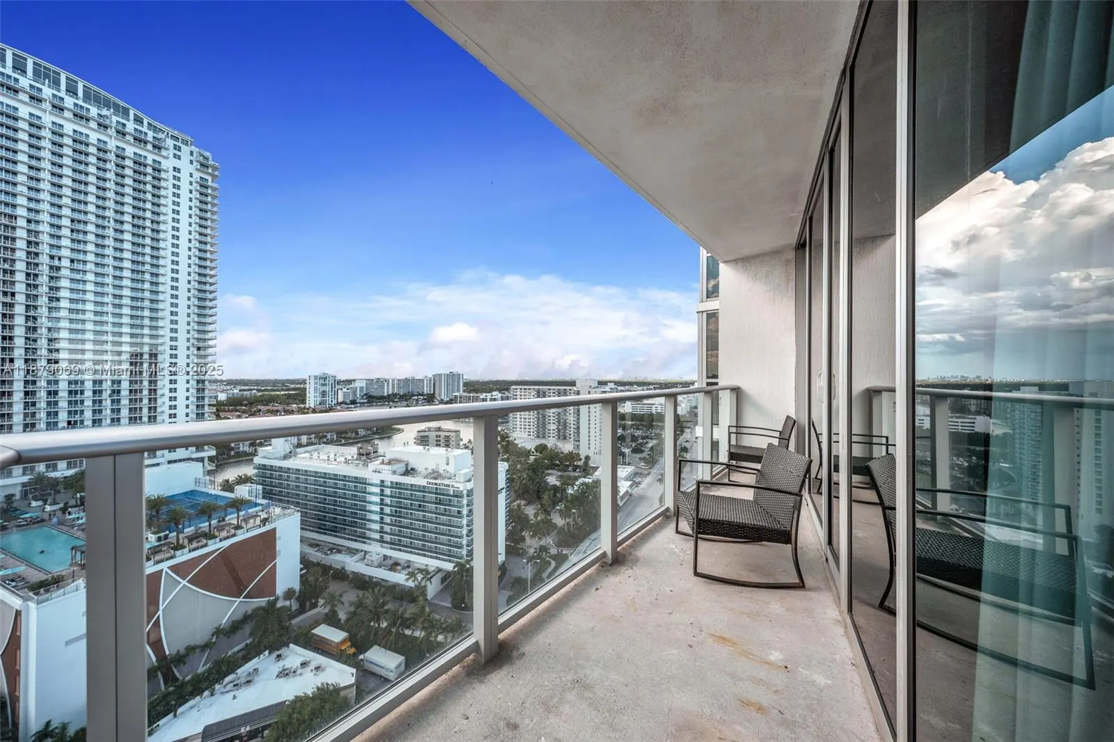4111 S Ocean Dr, #1611