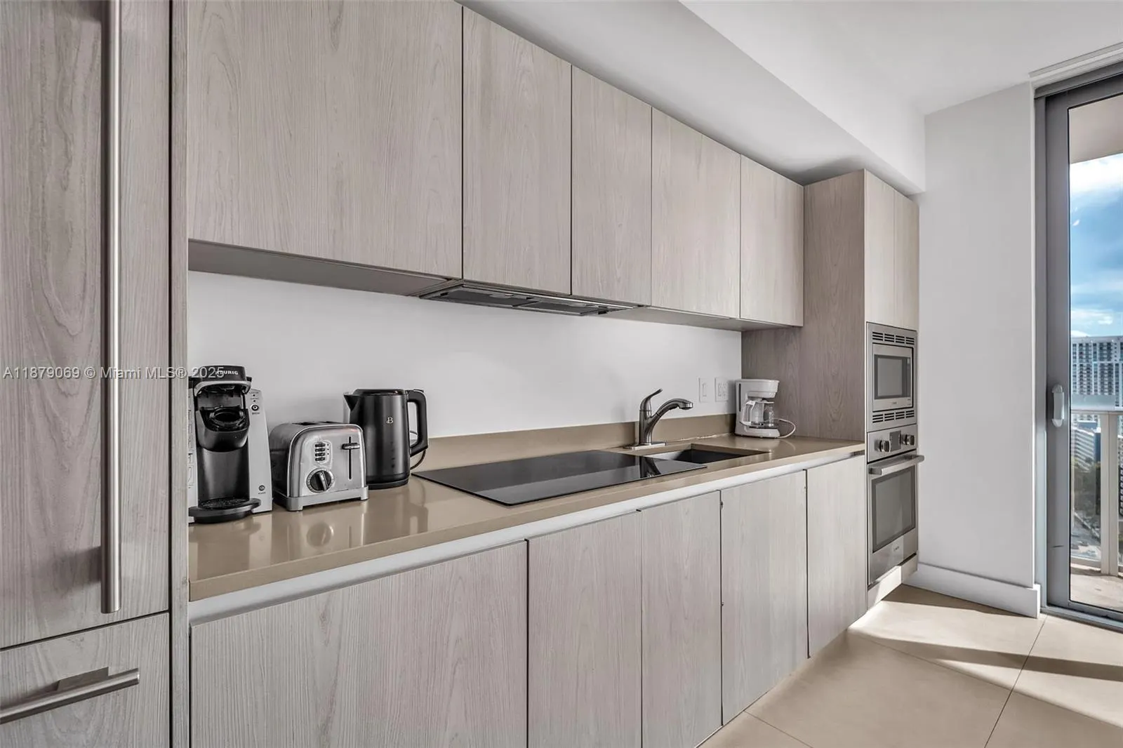 4111 S Ocean Dr, #1611