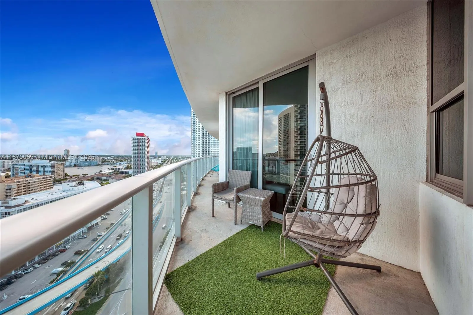 4111 S Ocean Dr, #1611