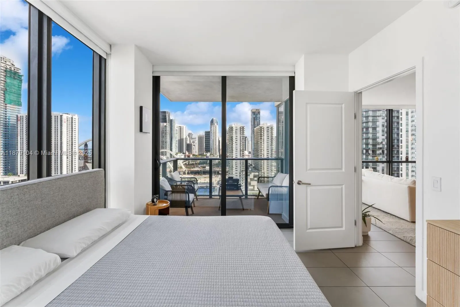 1600 NE 1st Ave, #2306
