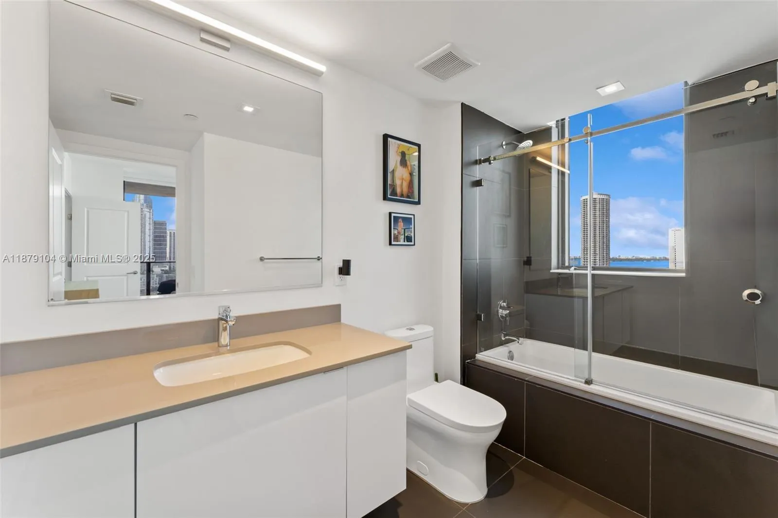 1600 NE 1st Ave, #2306