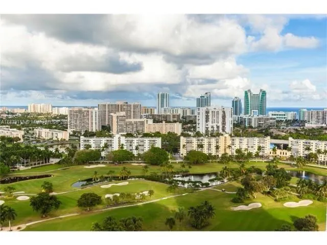 1745 E Hallandale Beach Blvd, #2203W