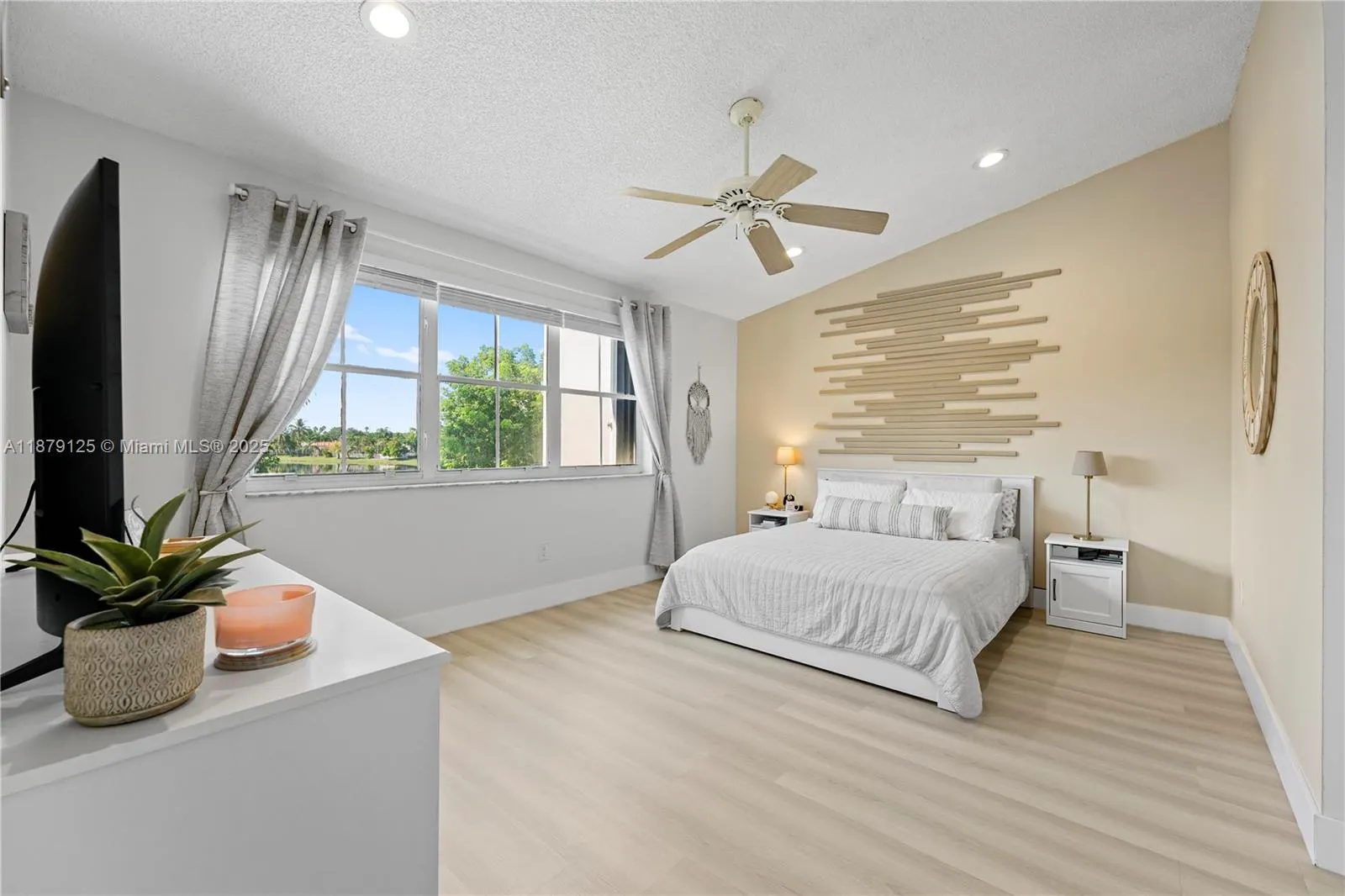 1324 NW 126th Ave