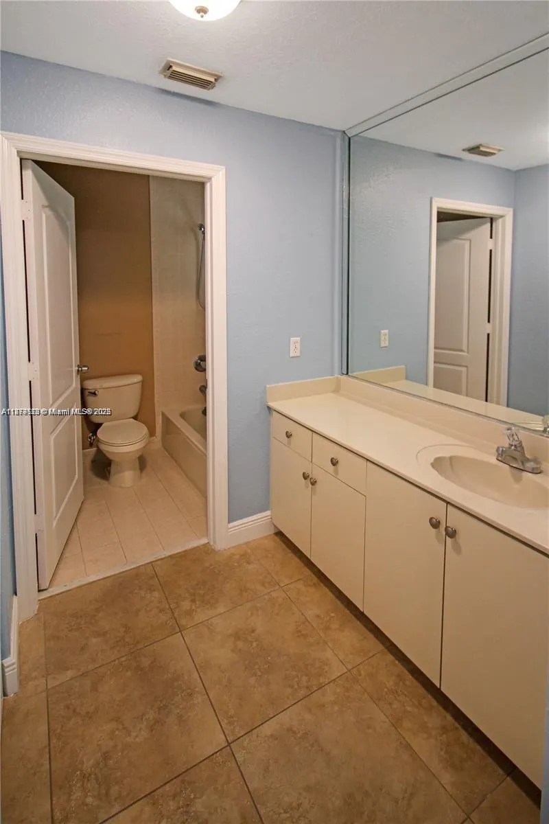10953 W Okeechobee Rd, #202