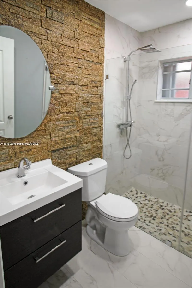 10953 W Okeechobee Rd, #202