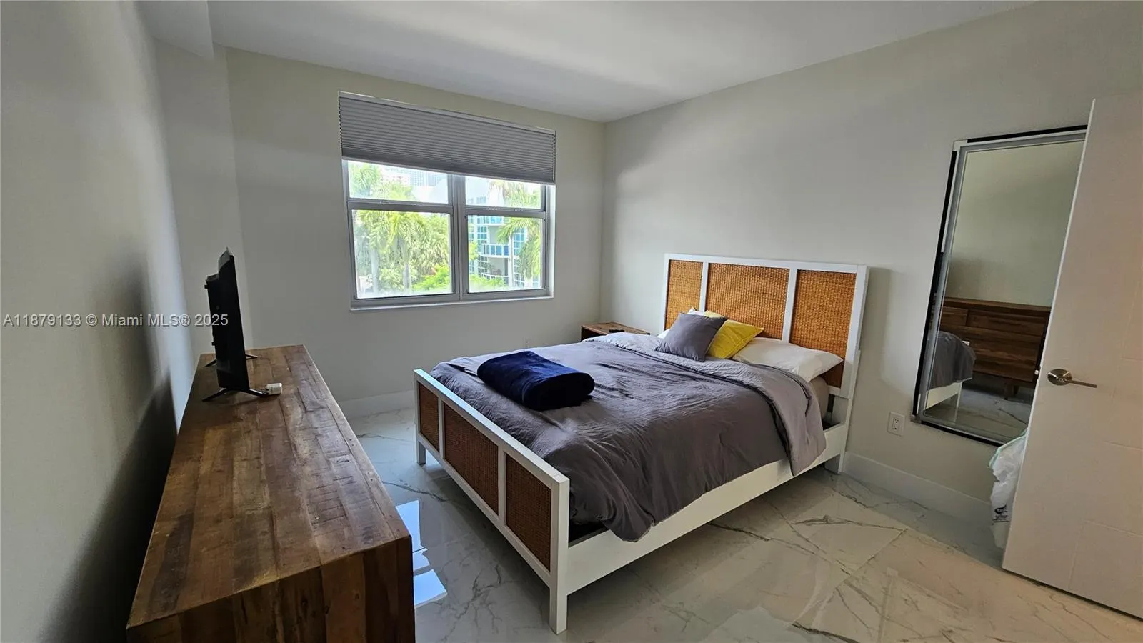 1965 S Ocean Dr, #2S