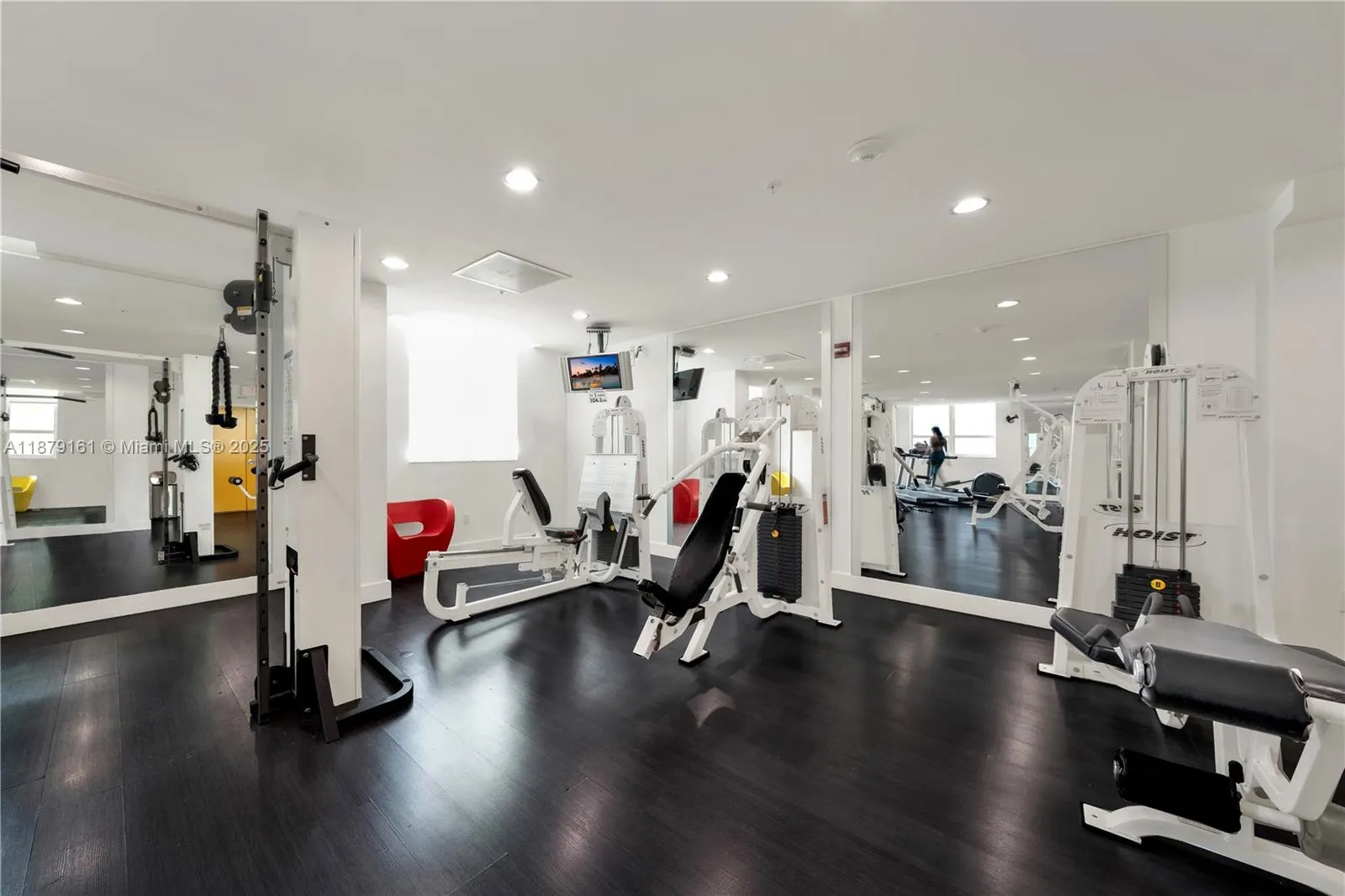 234 NE 3rd St, #601