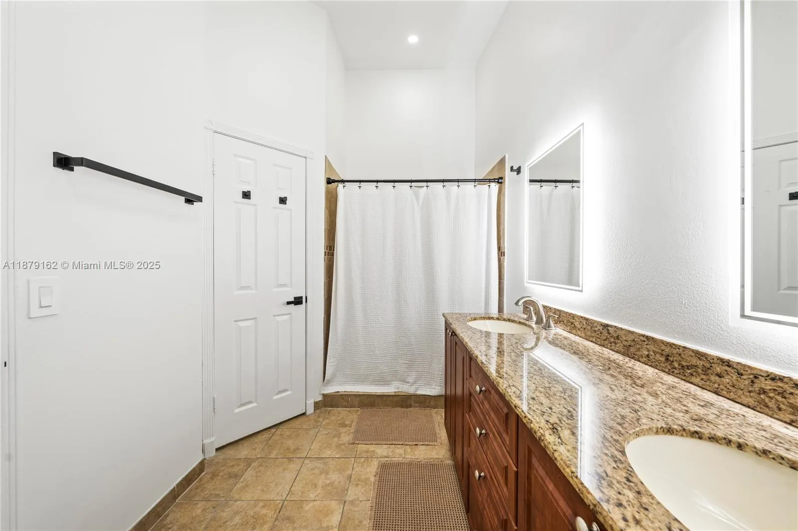 3803 NW 122nd Ter