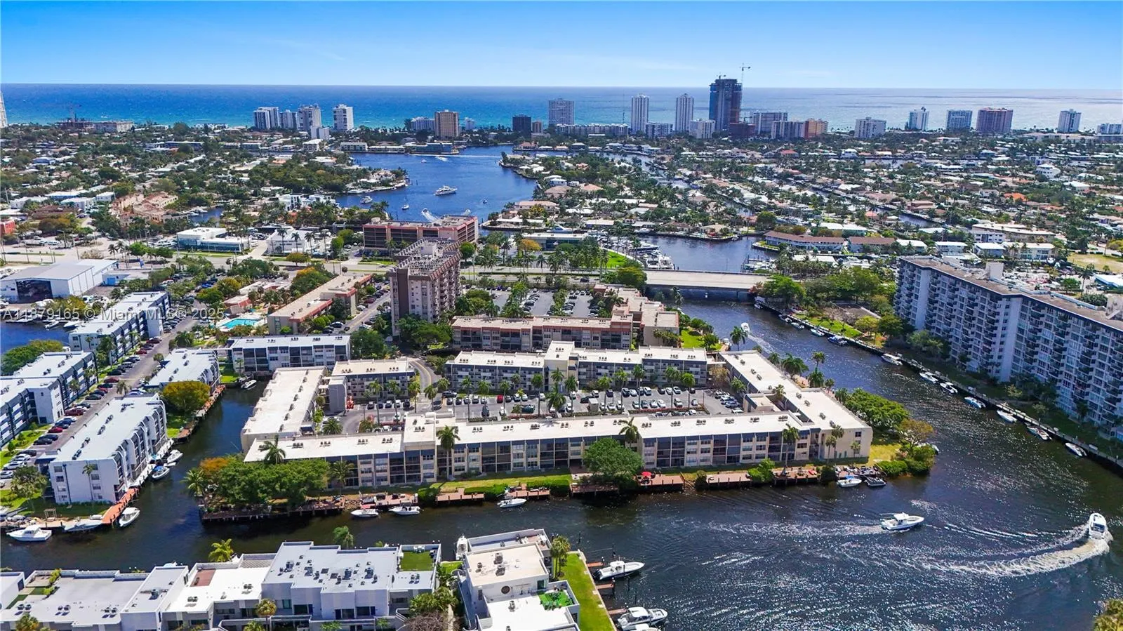 777 S Federal Hwy, #305E