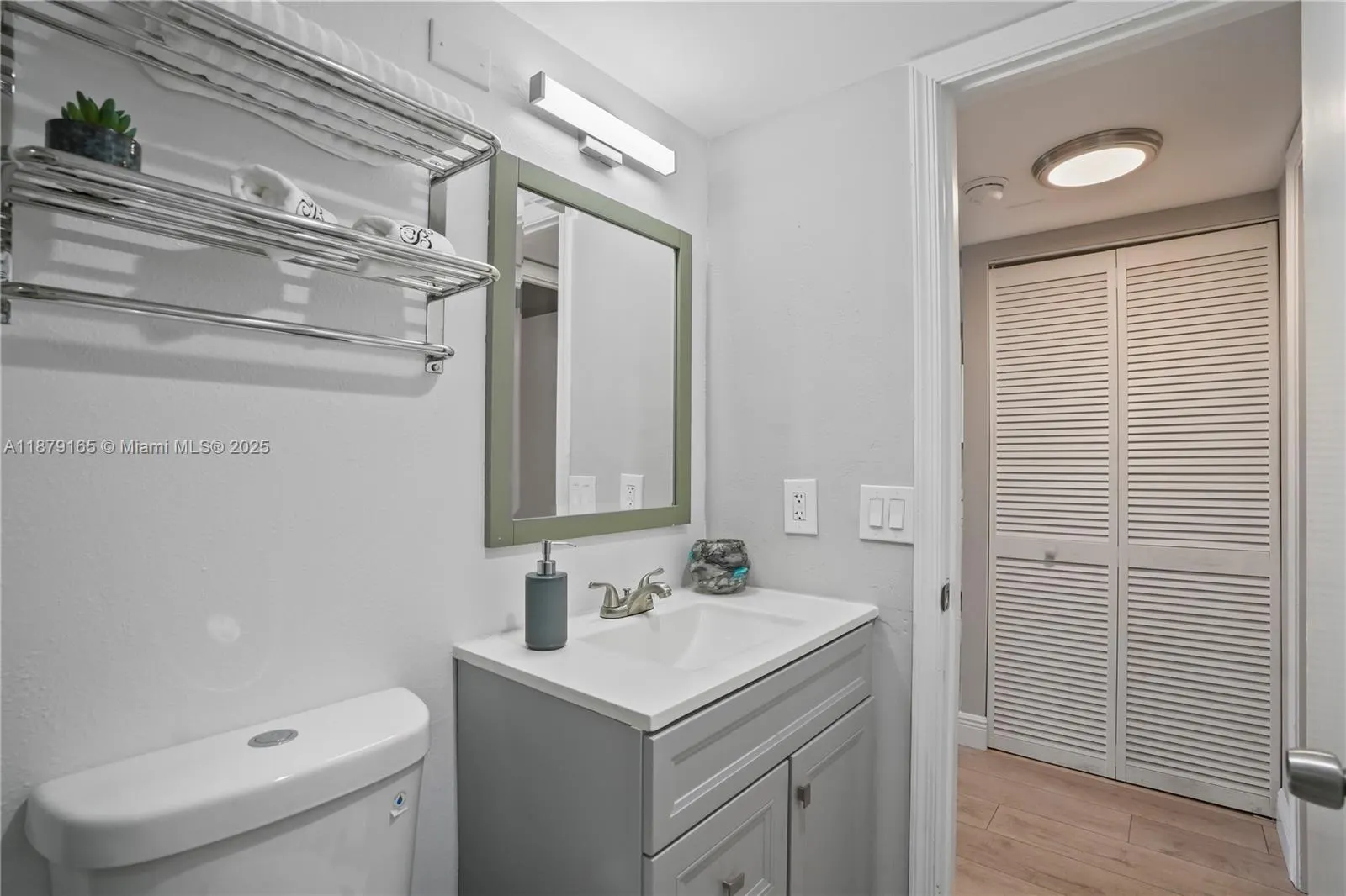 777 S Federal Hwy, #305E