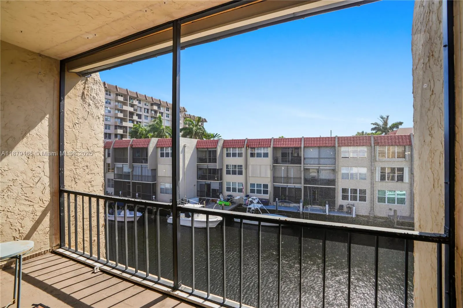 777 S Federal Hwy, #305E