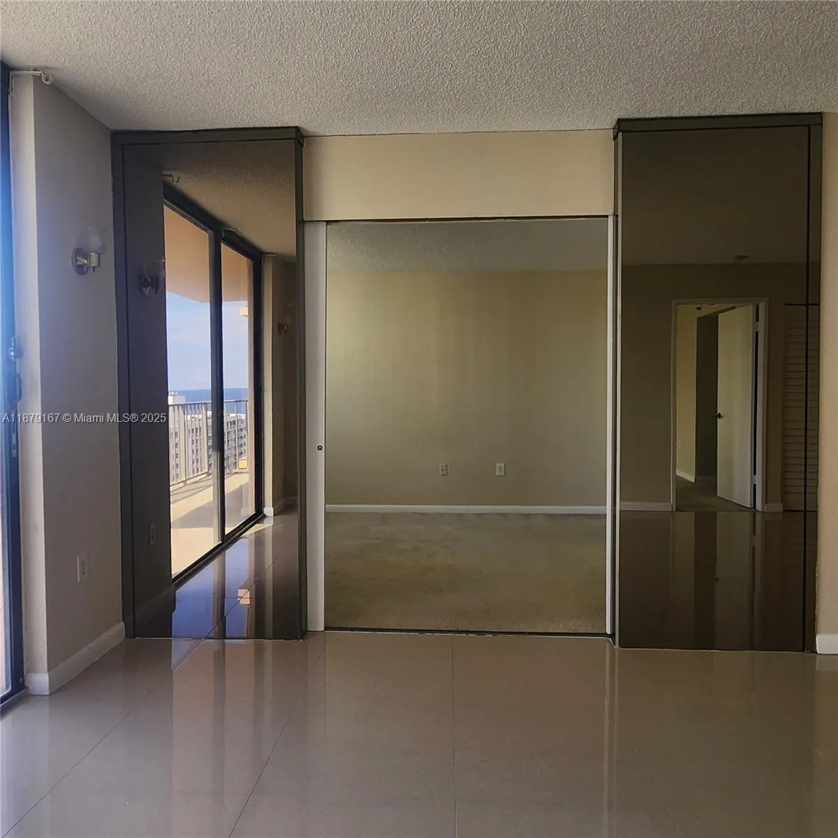 210 174th St, #1806