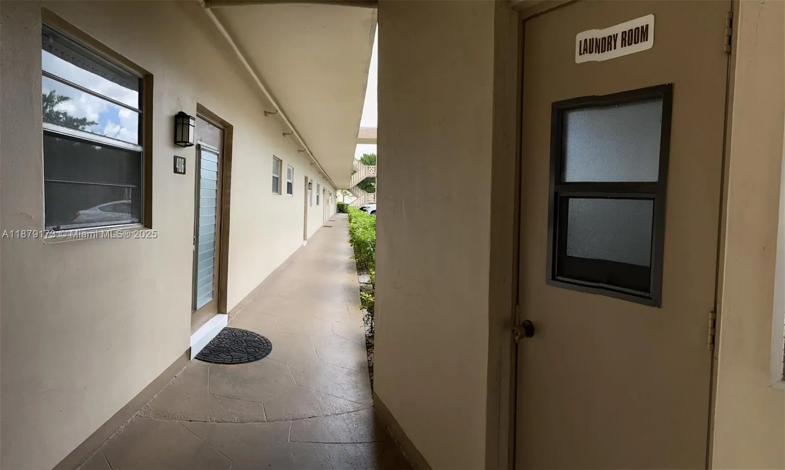 5102 NW 36th St, #406