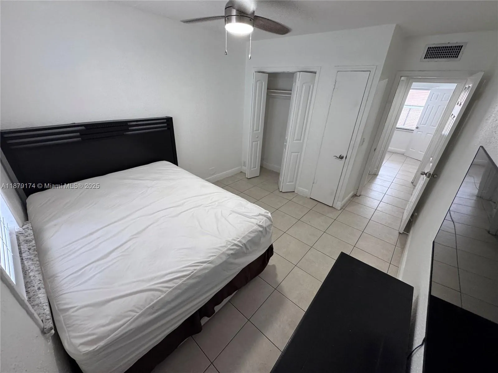 115 NW 28th Ave, #1