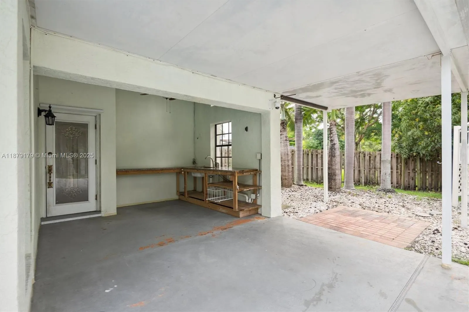6700 NW 28th Ter