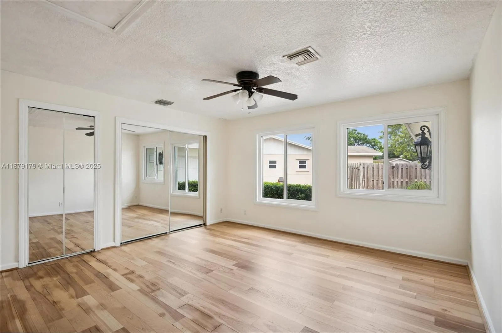 6700 NW 28th Ter