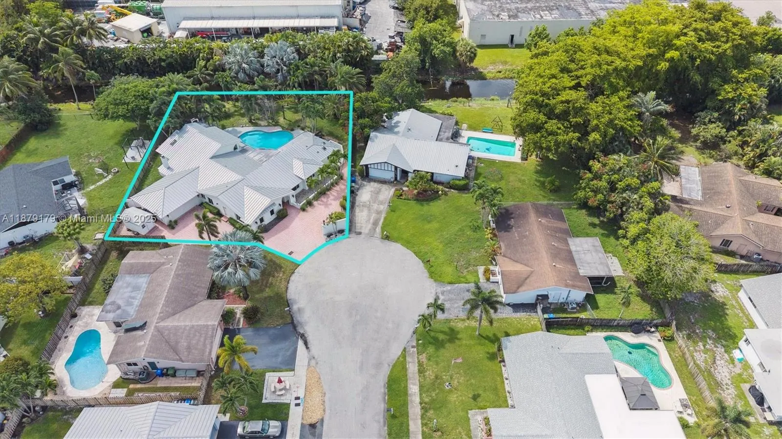 6700 NW 28th Ter