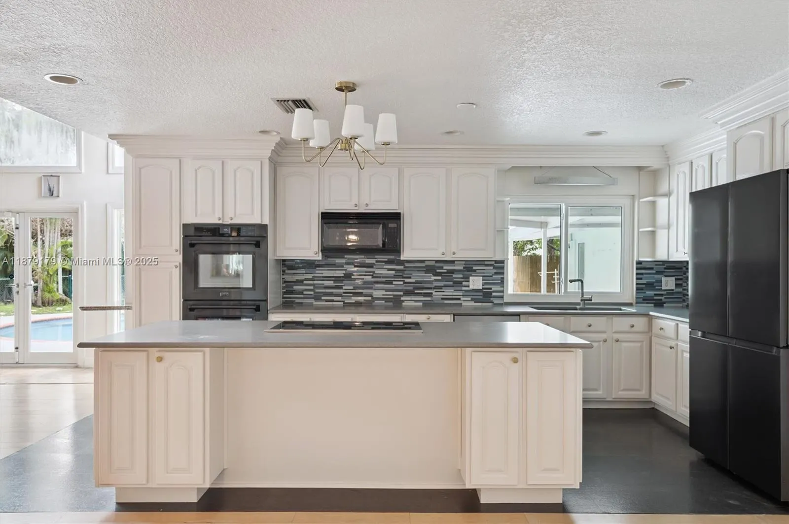 6700 NW 28th Ter