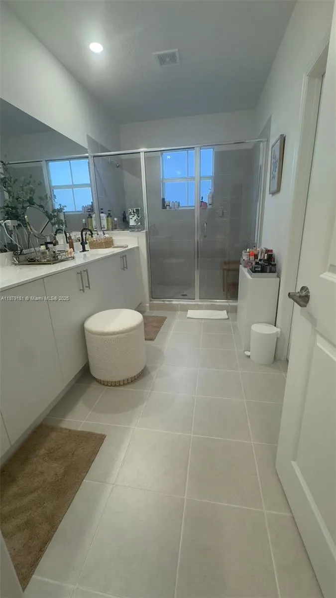 2415 SE 23rd Rd
