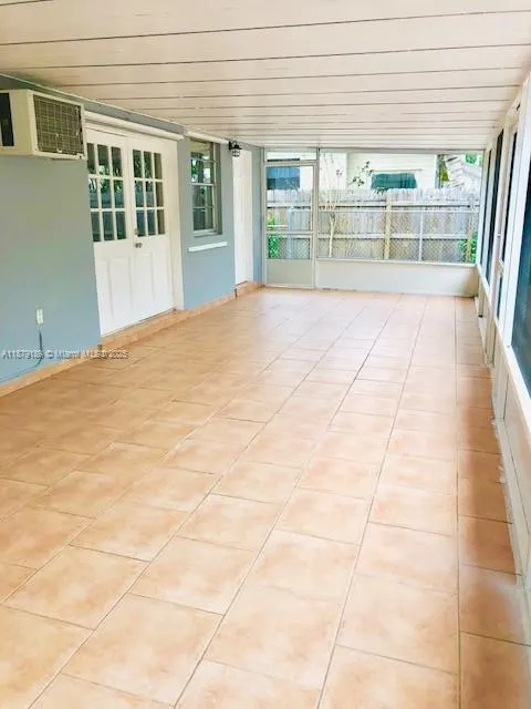 4101 SW 13th Ter, #0