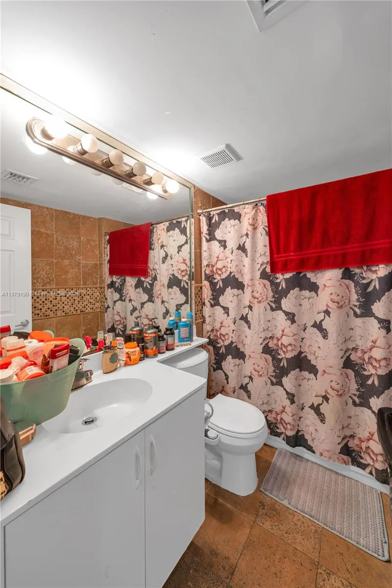 2475 NW 16th St Rd, #406