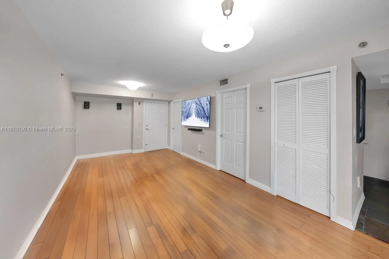 2475 NW 16th St Rd, #406