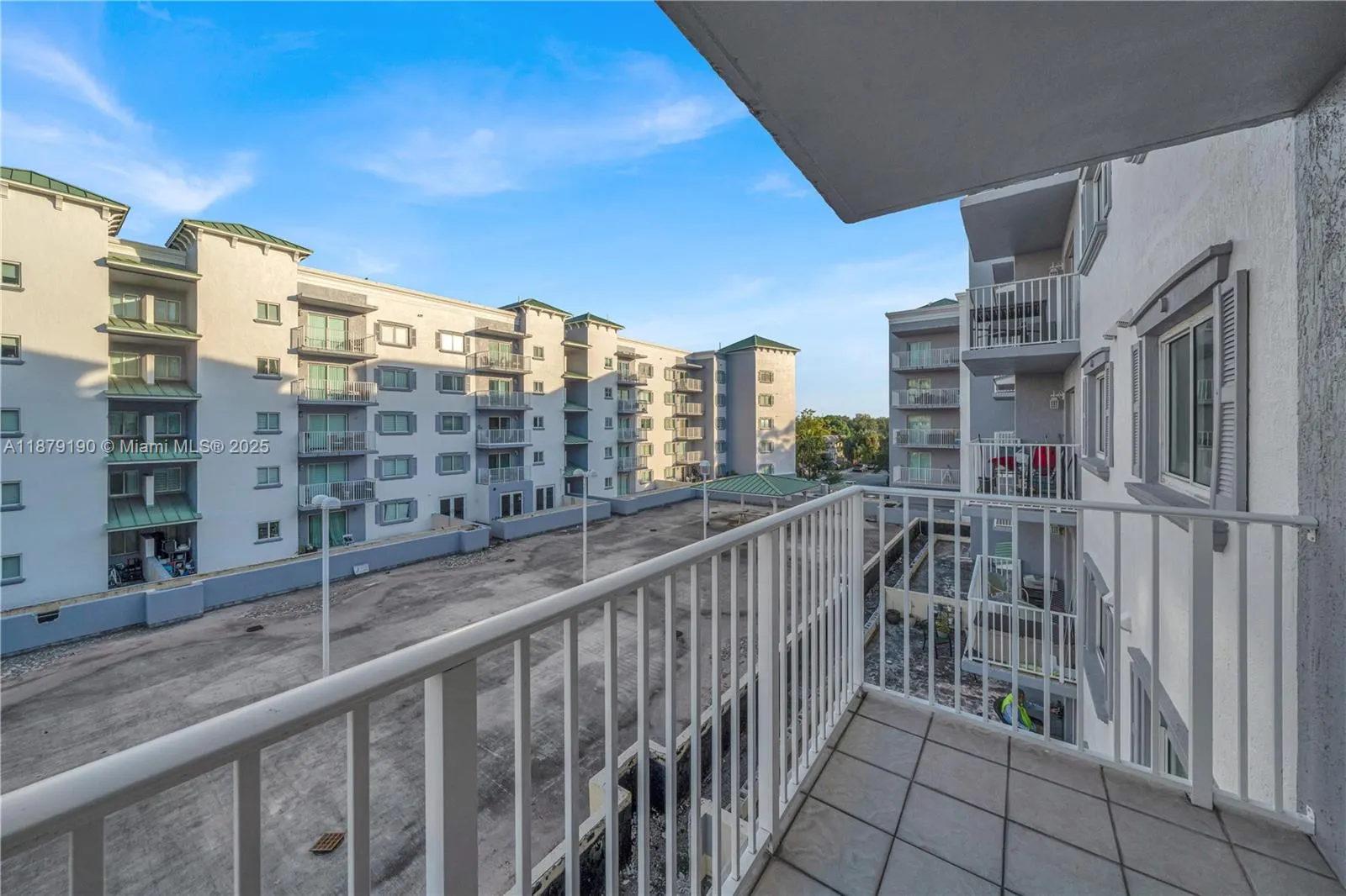 2475 NW 16th St Rd, #406