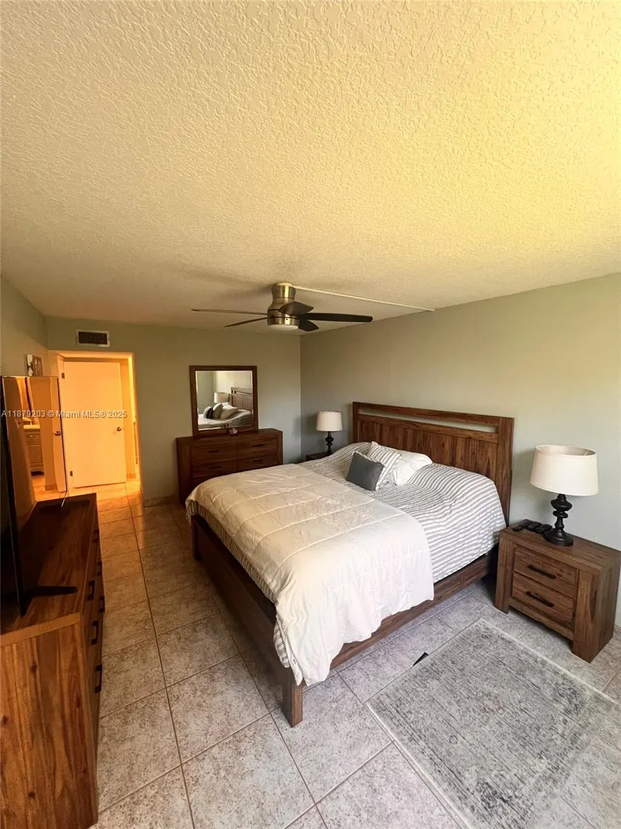 3540 S Ocean Boulevard, #111