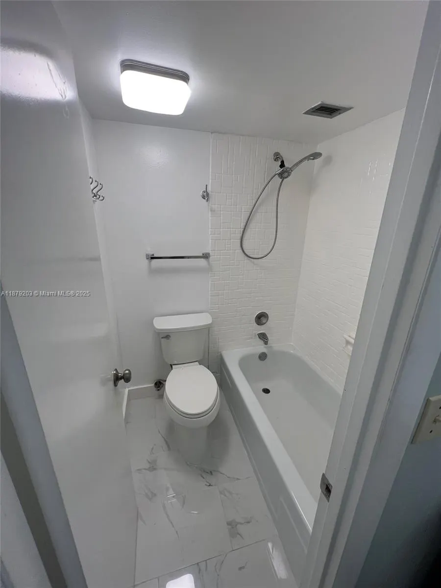 3540 S Ocean Boulevard, #111