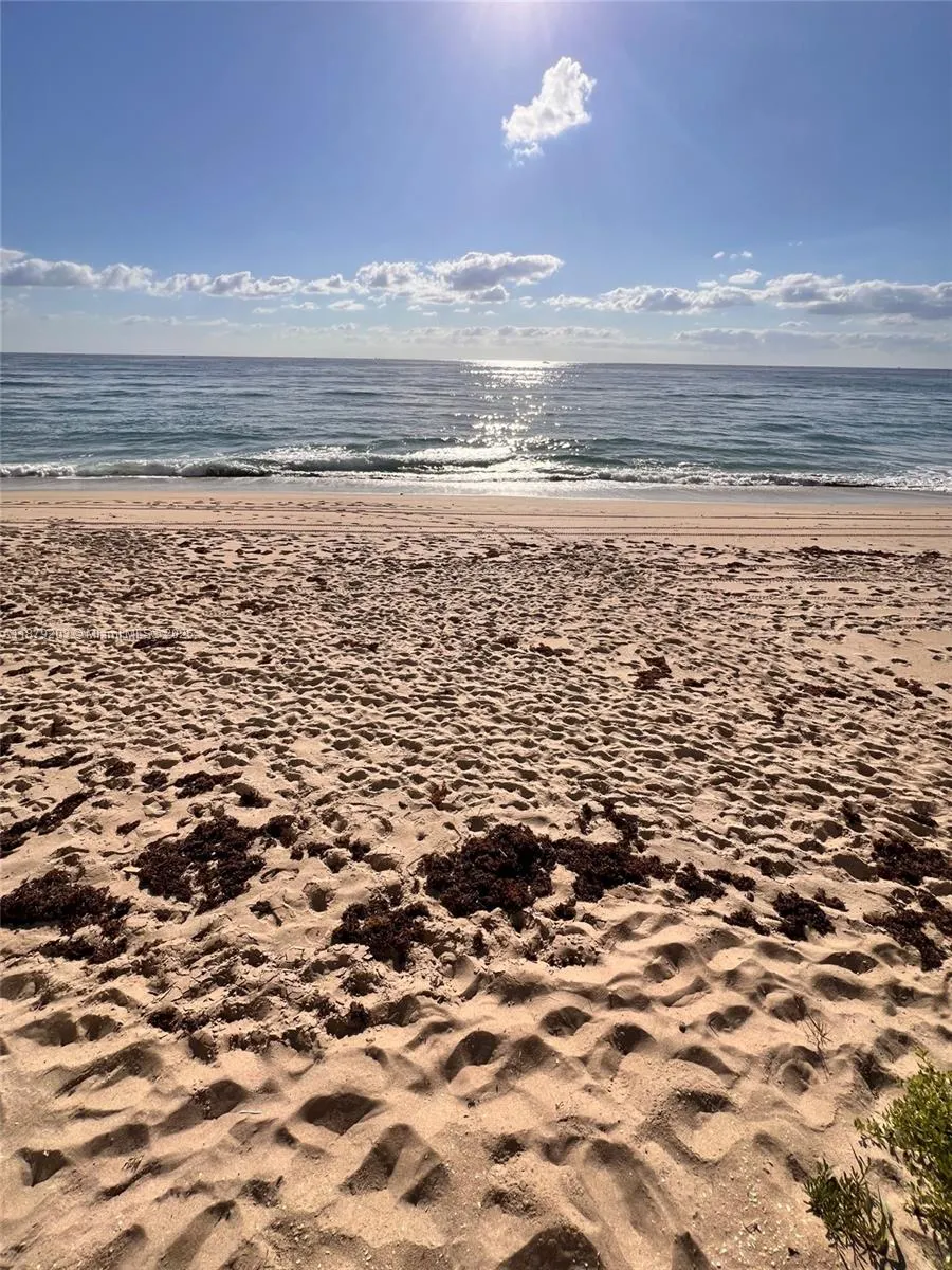 3540 S Ocean Boulevard, #111